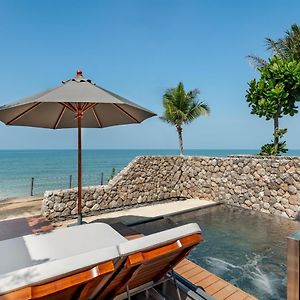 Villa Private Pool Beach Front